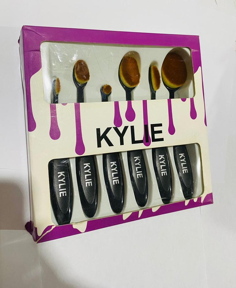 KYLIE Makeup Brushes, Set Of 6