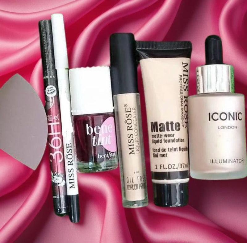 Iconic 7 in 1 Makeup Deal
